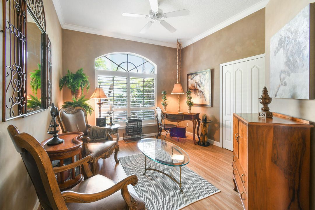 待售: $899,000 (3 贝兹, 2 浴室, 2641 平方英尺)