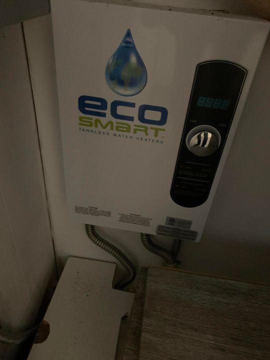 На продажу: $290,000 (1 спален, 1 ванн, 320 Квадратных фут)