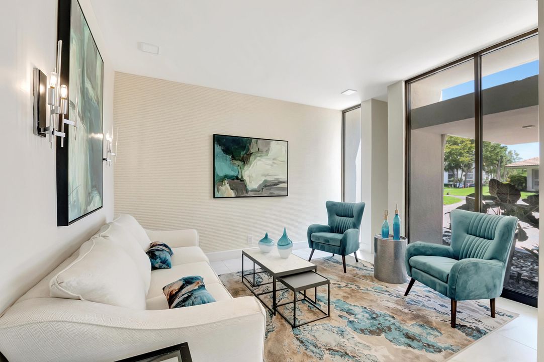 For Sale: $269,000 (2 beds, 2 baths, 1050 Square Feet)