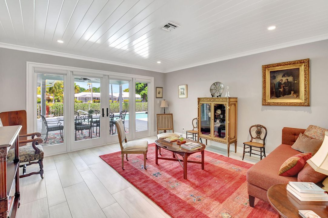 For Sale: $1,750,000 (4 beds, 3 baths, 2884 Square Feet)