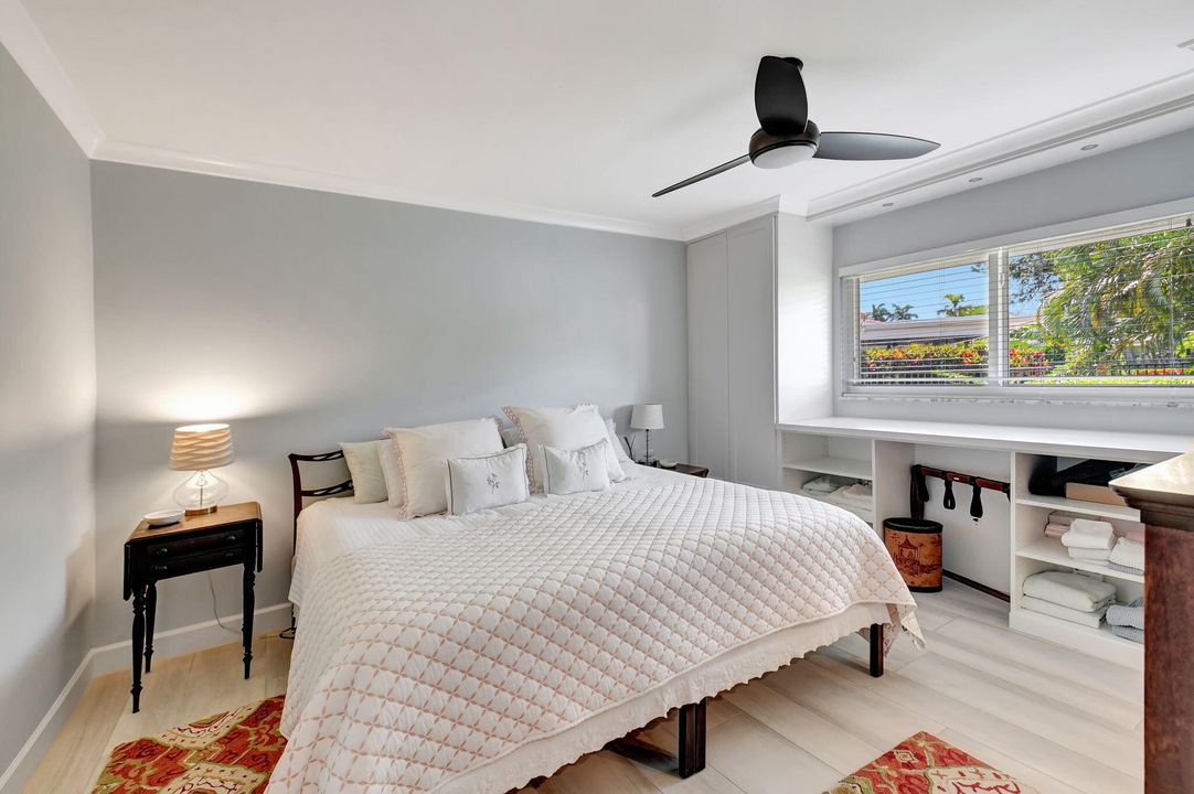 For Sale: $1,750,000 (4 beds, 3 baths, 2884 Square Feet)