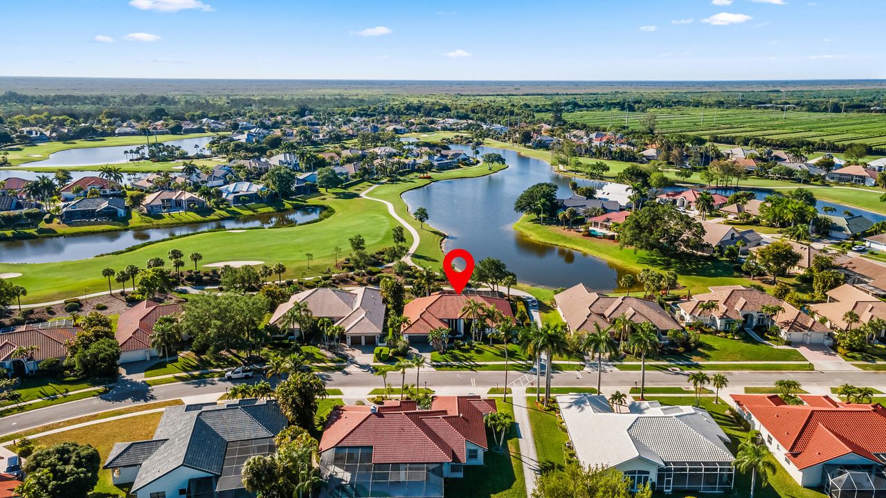 合同活跃: $1,299,000 (4 贝兹, 3 浴室, 3416 平方英尺)