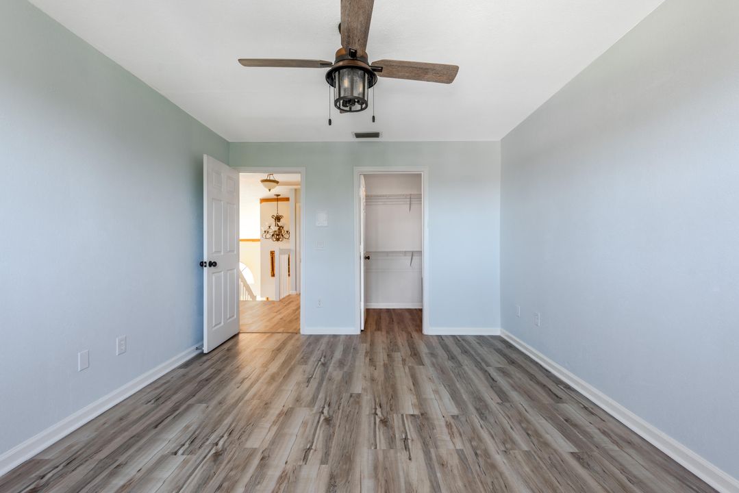 Active With Contract: $560,000 (3 beds, 2 baths, 1948 Square Feet)