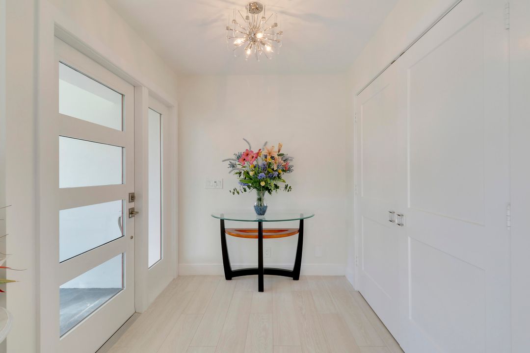 For Sale: $2,299,000 (4 beds, 2 baths, 2545 Square Feet)