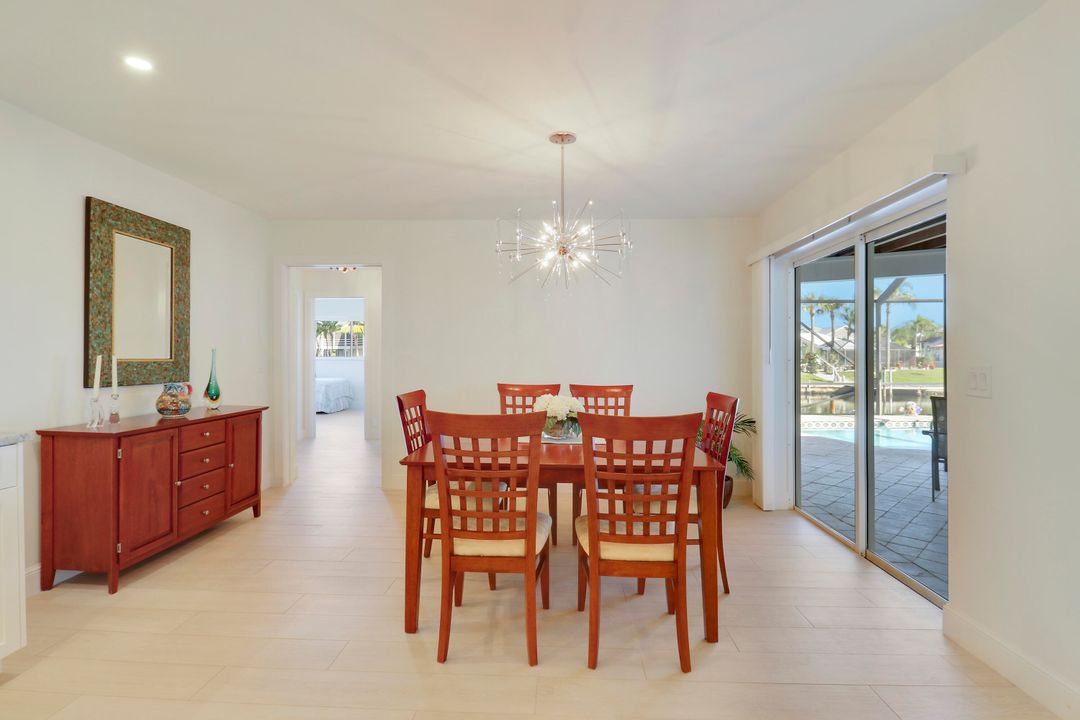 For Sale: $2,299,000 (4 beds, 2 baths, 2545 Square Feet)