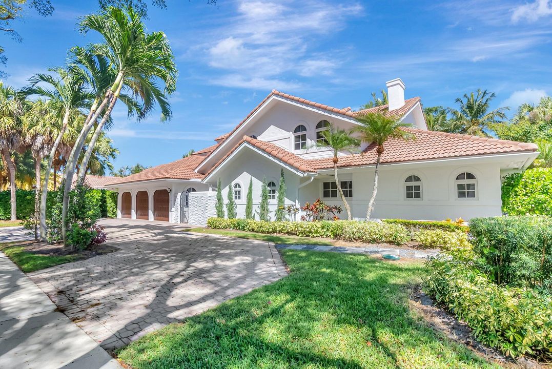 待售: $2,100,000 (6 贝兹, 6 浴室, 5958 平方英尺)