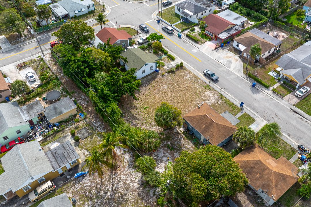 Active With Contract: $105,000 (0 beds, 0 baths, 0 Square Feet)