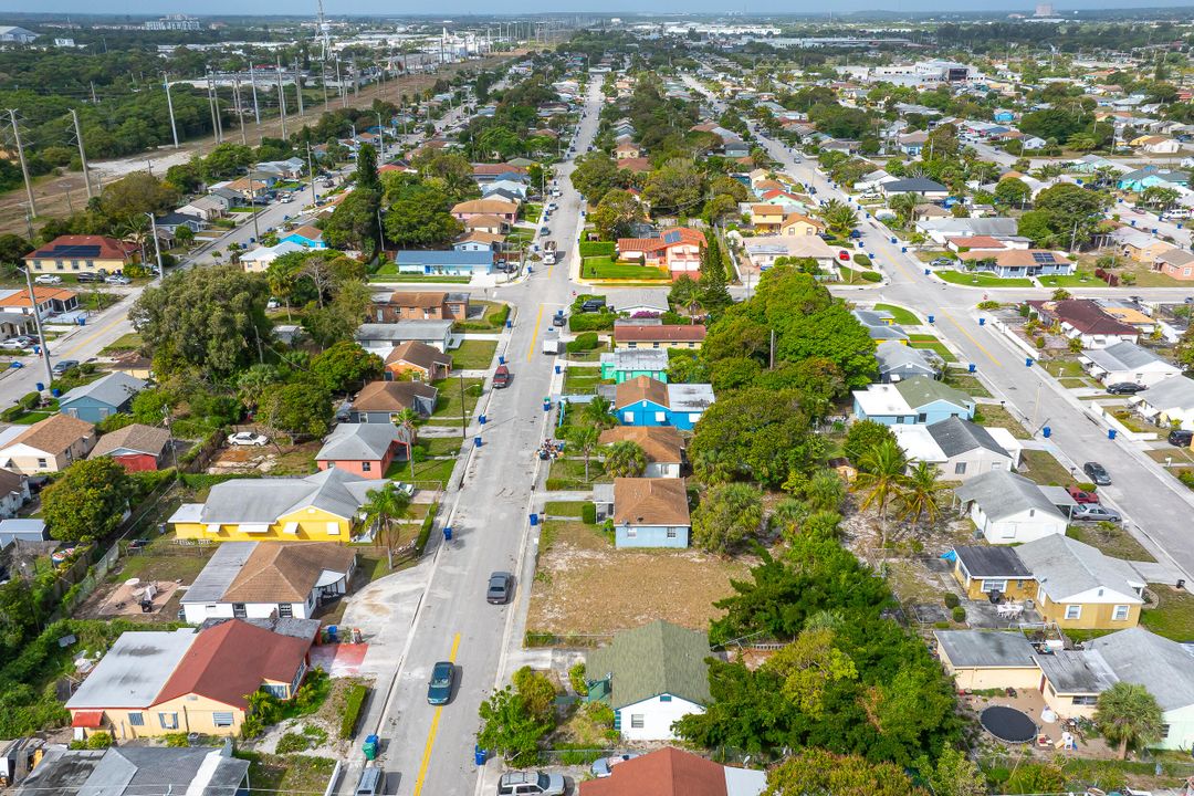 Active With Contract: $105,000 (0 beds, 0 baths, 0 Square Feet)