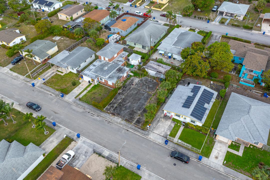 Active With Contract: $100,000 (0 beds, 0 baths, 0 Square Feet)