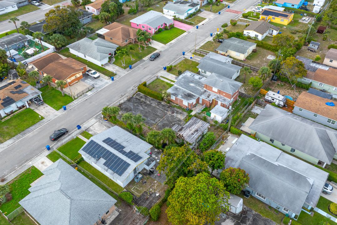 Active With Contract: $100,000 (0 beds, 0 baths, 0 Square Feet)