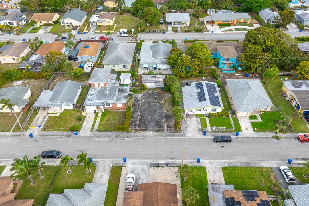 Active With Contract: $100,000 (0 beds, 0 baths, 0 Square Feet)