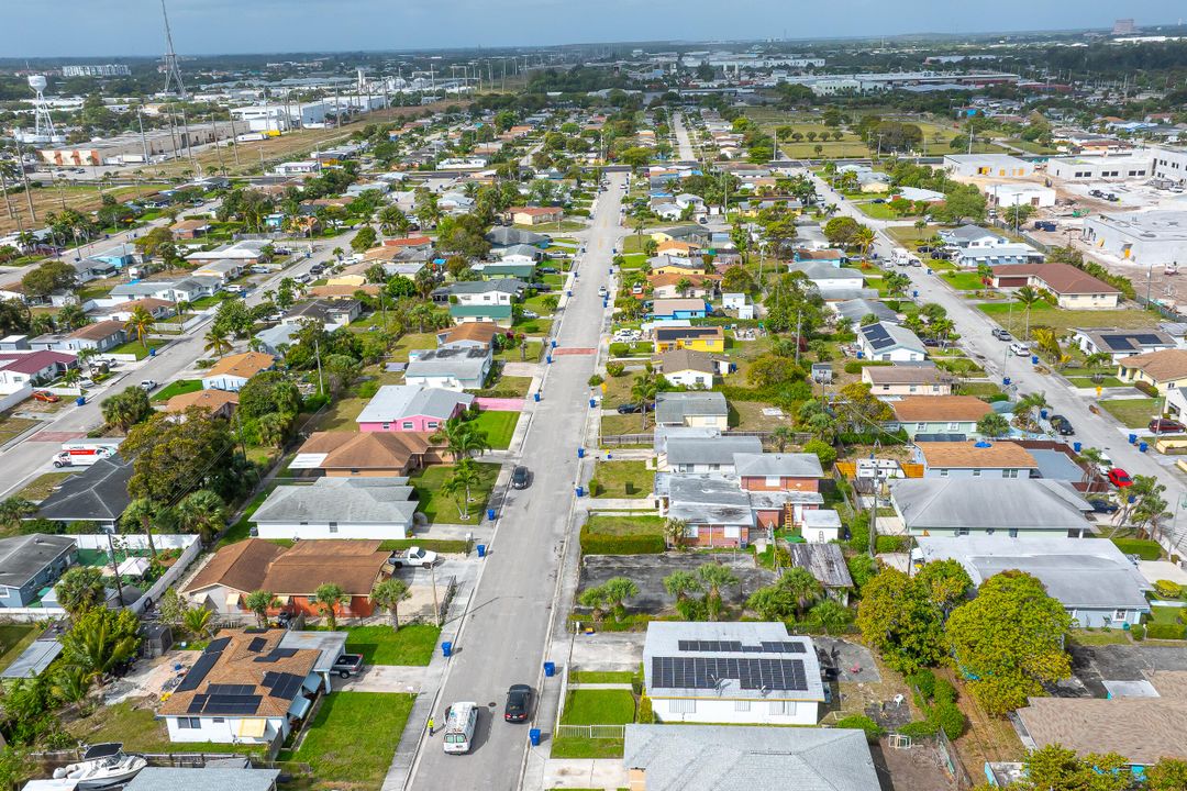 Active With Contract: $100,000 (0 beds, 0 baths, 0 Square Feet)