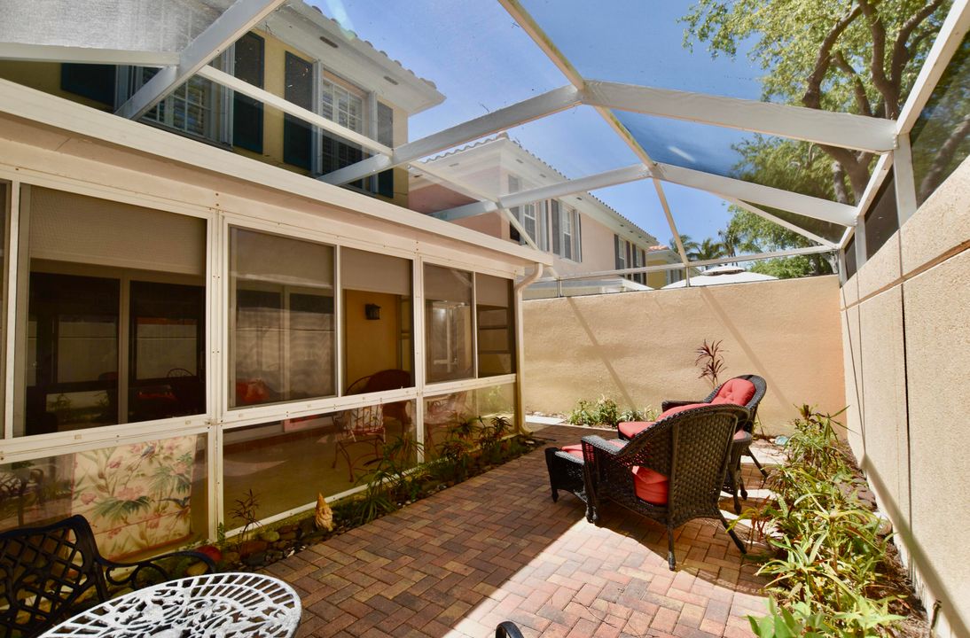 待售: $495,772 (3 贝兹, 2 浴室, 1298 平方英尺)