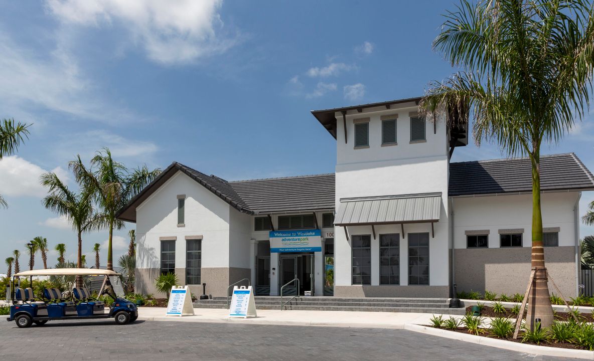 Active With Contract: $435,280 (4 beds, 2 baths, 1786 Square Feet)