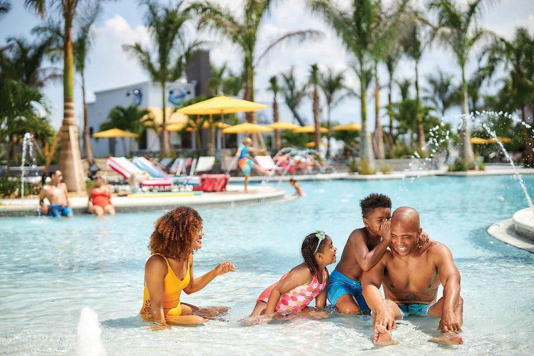 Active With Contract: $435,280 (4 beds, 2 baths, 1786 Square Feet)