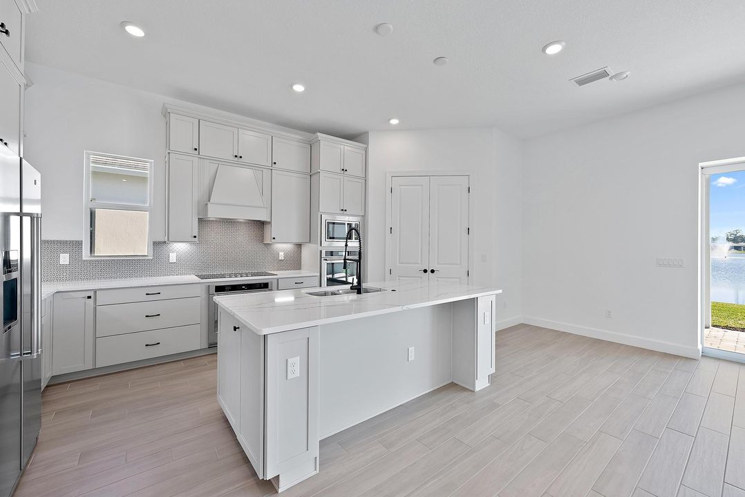 For Sale: $1,099,000 (4 beds, 3 baths, 2951 Square Feet)