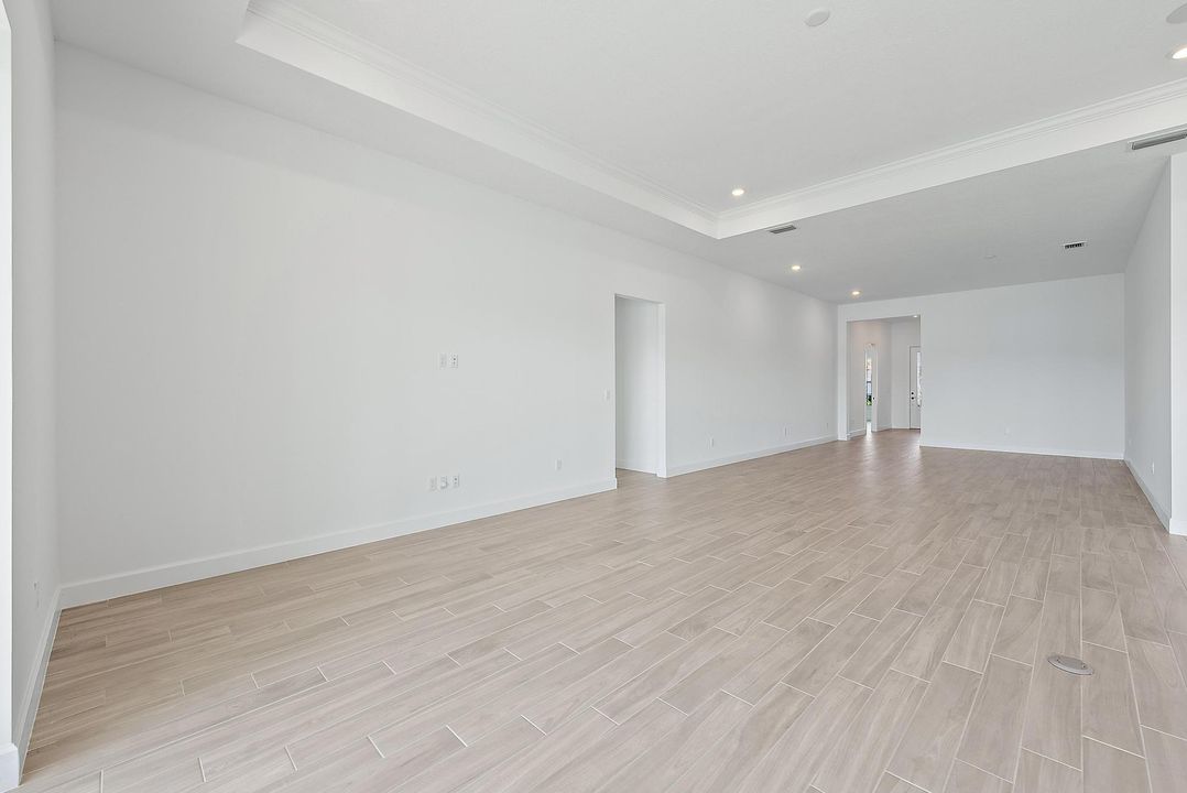 For Sale: $1,099,000 (4 beds, 3 baths, 2951 Square Feet)