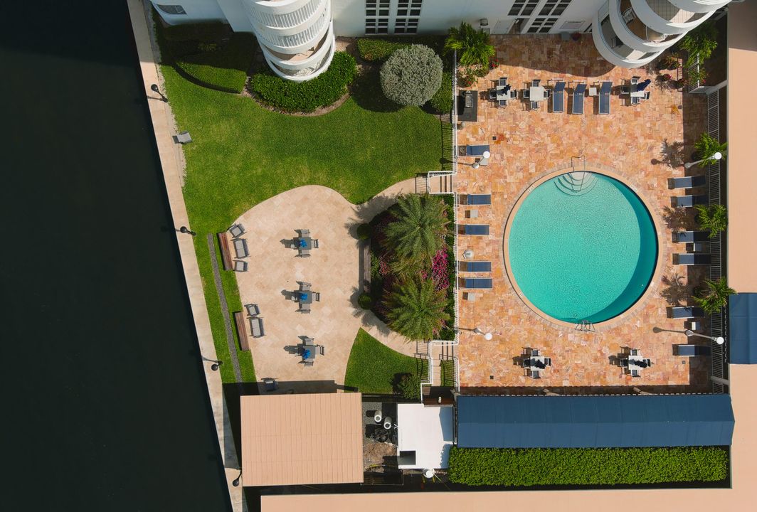 На продажу: $849,000 (2 спален, 2 ванн, 1482 Квадратных фут)