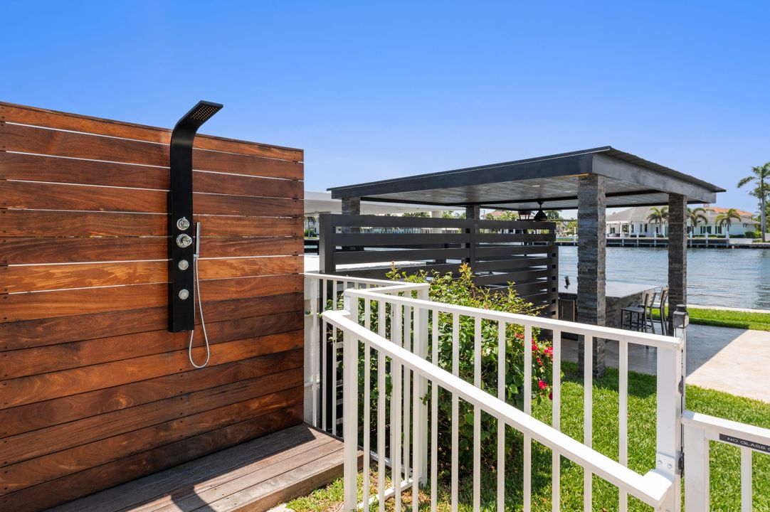 На продажу: $849,000 (2 спален, 2 ванн, 1482 Квадратных фут)