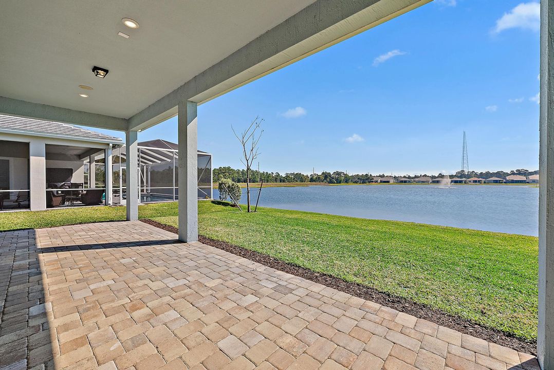 For Sale: $1,099,000 (4 beds, 3 baths, 2951 Square Feet)