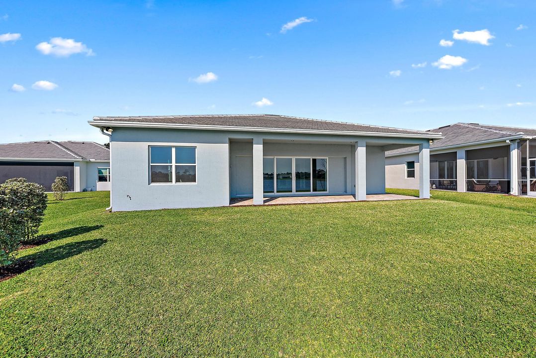 For Sale: $1,099,000 (4 beds, 3 baths, 2951 Square Feet)