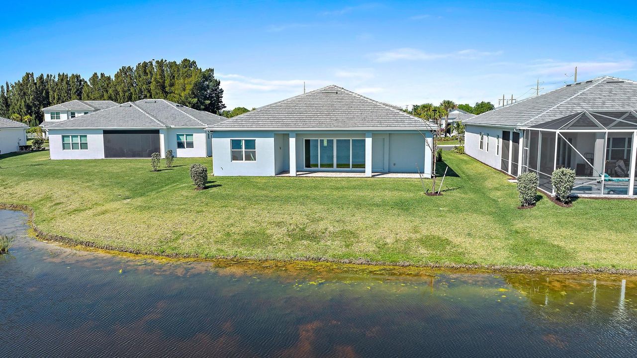 For Sale: $1,099,000 (4 beds, 3 baths, 2951 Square Feet)