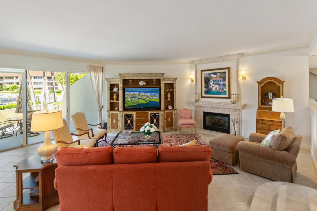 待售: $1,350,000 (4 贝兹, 4 浴室, 3513 平方英尺)