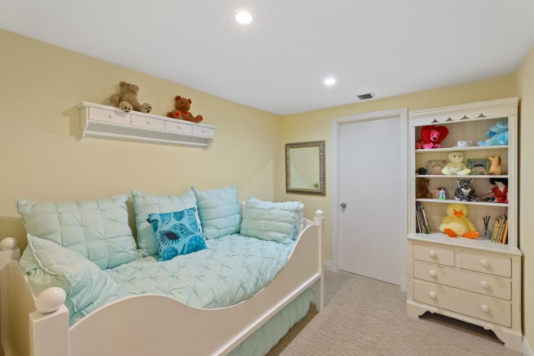 待售: $1,350,000 (4 贝兹, 4 浴室, 3513 平方英尺)