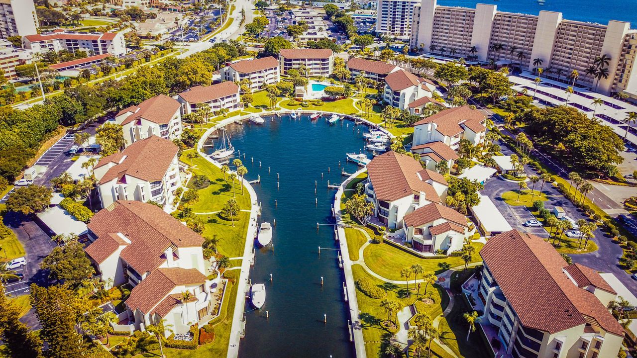 待售: $1,350,000 (4 贝兹, 4 浴室, 3513 平方英尺)