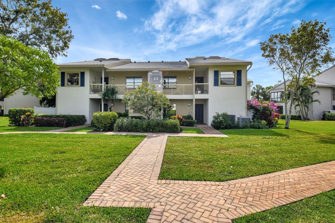 Vendido Recientemente: $154,900 (3 camas, 2 baños, 1809 Pies cuadrados)