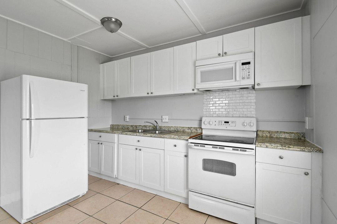 For Sale: $515,000 (0 beds, 0 baths, 1647 Square Feet)