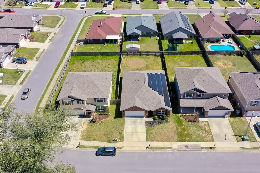 For Sale: $235,000 (4 beds, 2 baths, 1846 Square Feet)