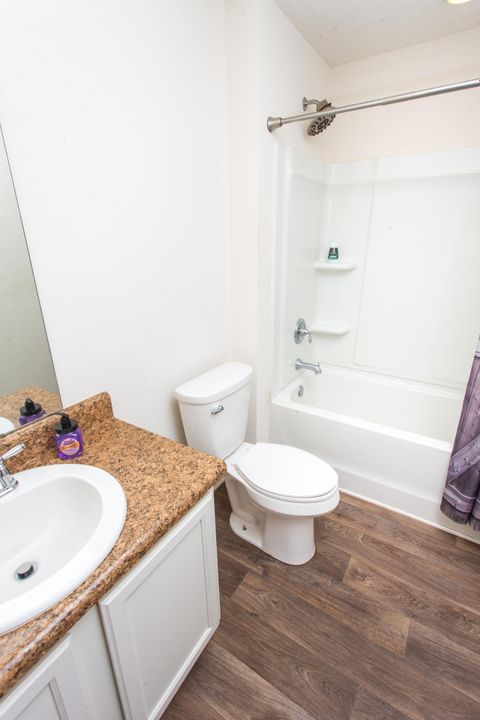 For Sale: $235,000 (4 beds, 2 baths, 1846 Square Feet)