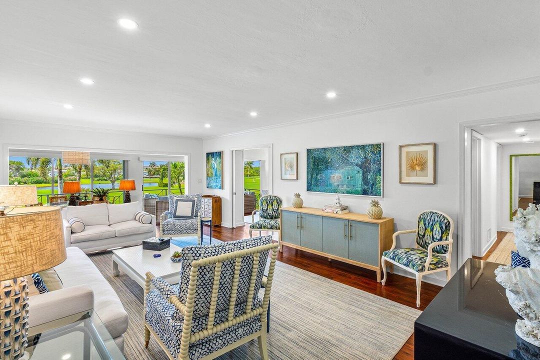 Recently Sold: $1,649,000 (2 beds, 2 baths, 1765 Square Feet)