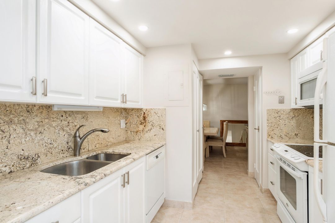 В аренду: $4,000 (2 спален, 2 ванн, 1476 Квадратных фут)