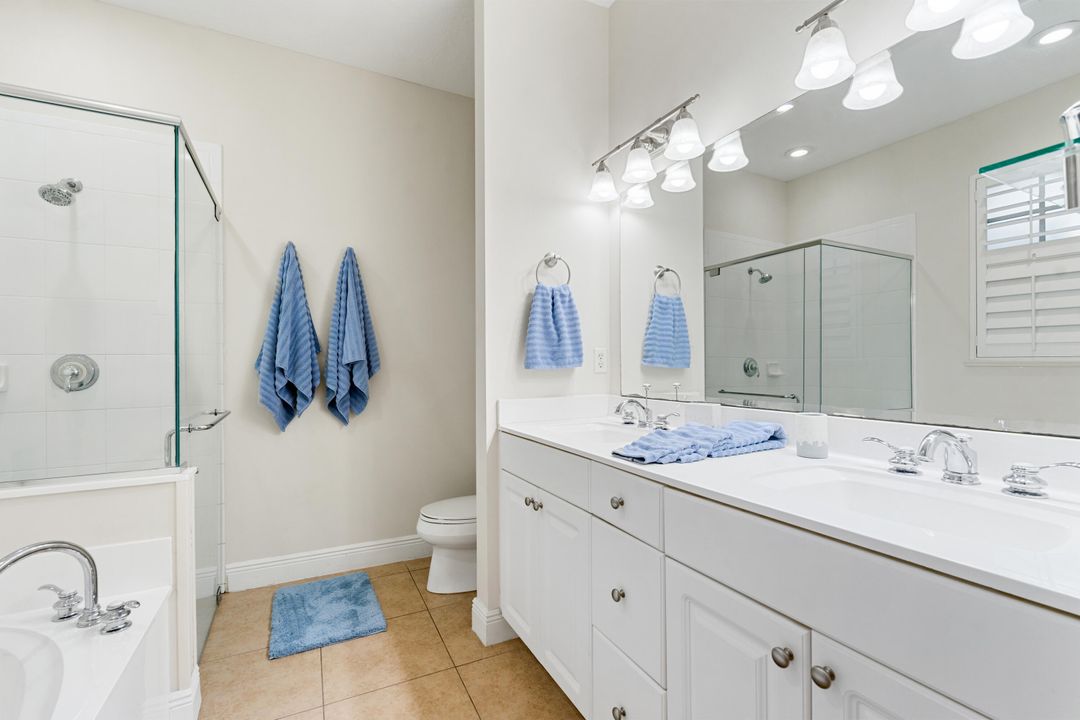 待售: $369,999 (2 贝兹, 2 浴室, 1235 平方英尺)