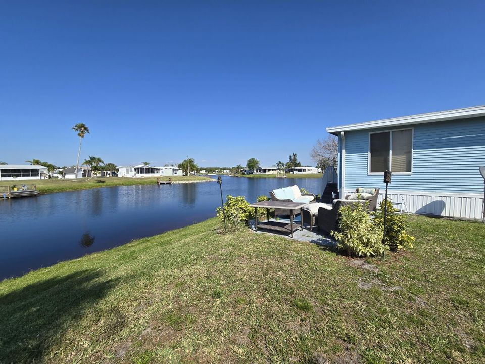 For Sale: $130,000 (2 beds, 1 baths, 799 Square Feet)