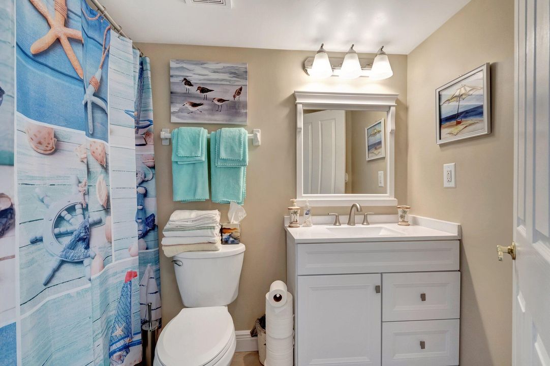 For Sale: $325,000 (3 beds, 2 baths, 1298 Square Feet)