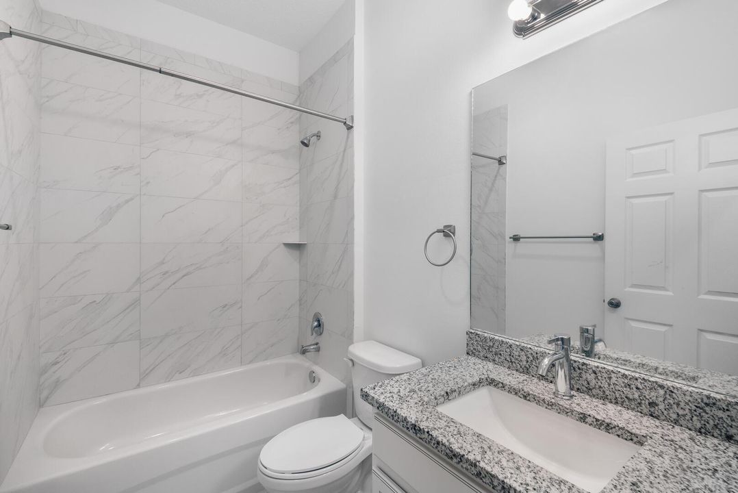 For Sale: $375,000 (3 beds, 2 baths, 1062 Square Feet)