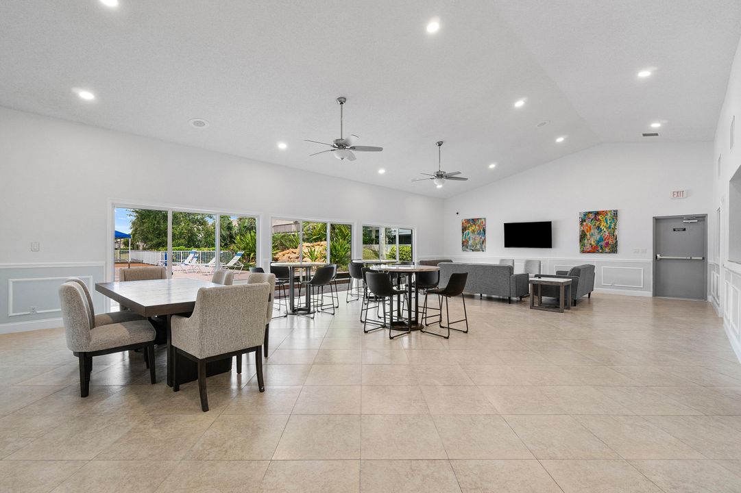 En Venta: $448,500 (3 camas, 2 baños, 1934 Pies cuadrados)