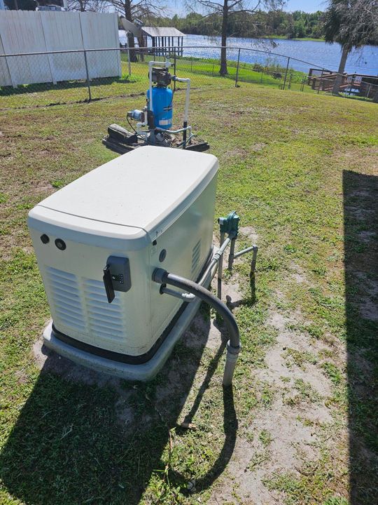 For Sale: $419,000 (2 beds, 2 baths, 2340 Square Feet)