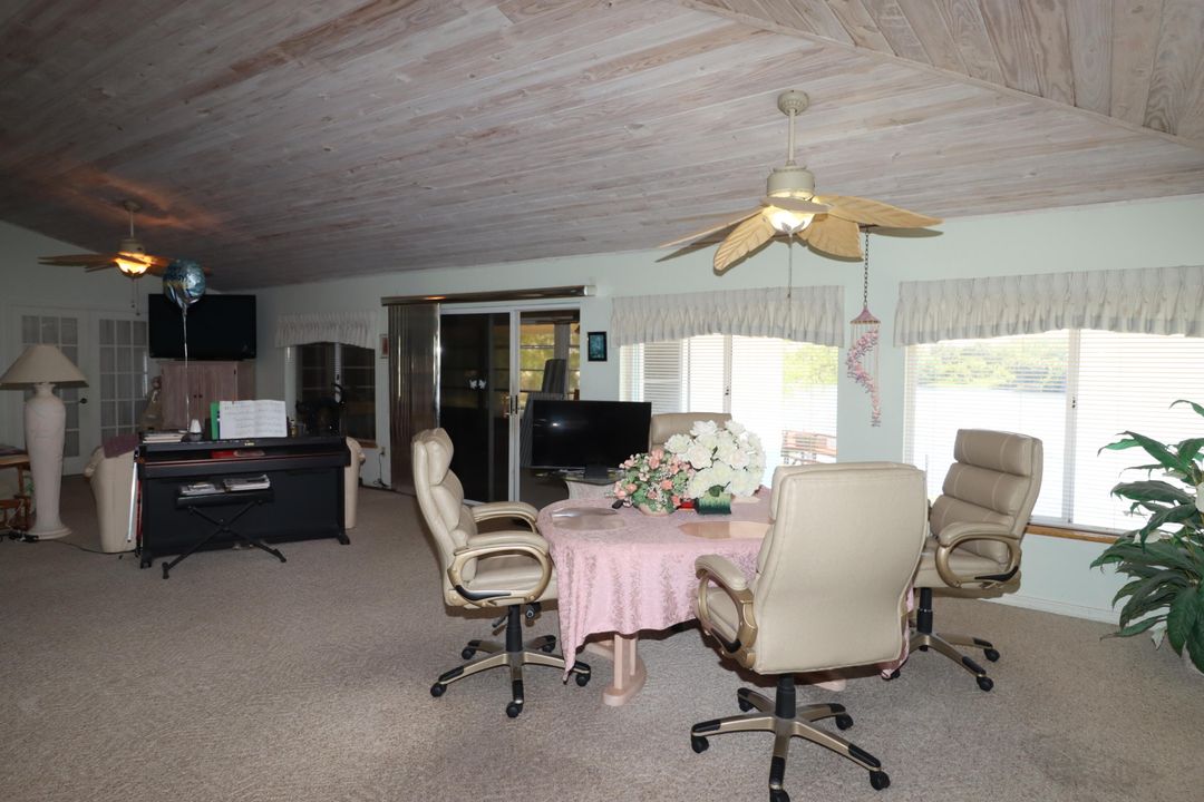 For Sale: $419,000 (2 beds, 2 baths, 2340 Square Feet)