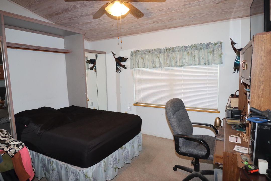 For Sale: $419,000 (2 beds, 2 baths, 2340 Square Feet)