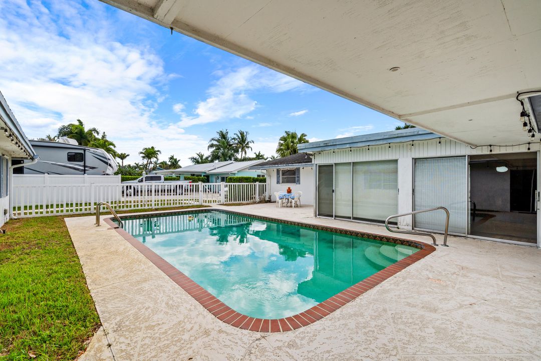 待售: $899,000 (0 贝兹, 0 浴室, 3954 平方英尺)