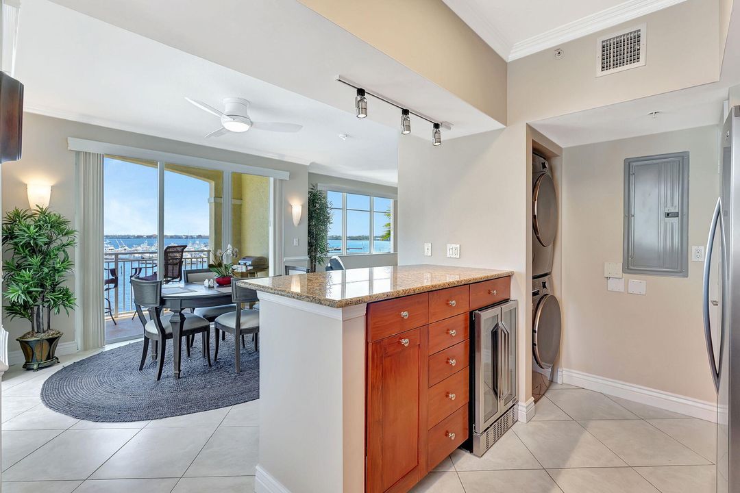 For Rent: $6,500 (3 beds, 2 baths, 1391 Square Feet)