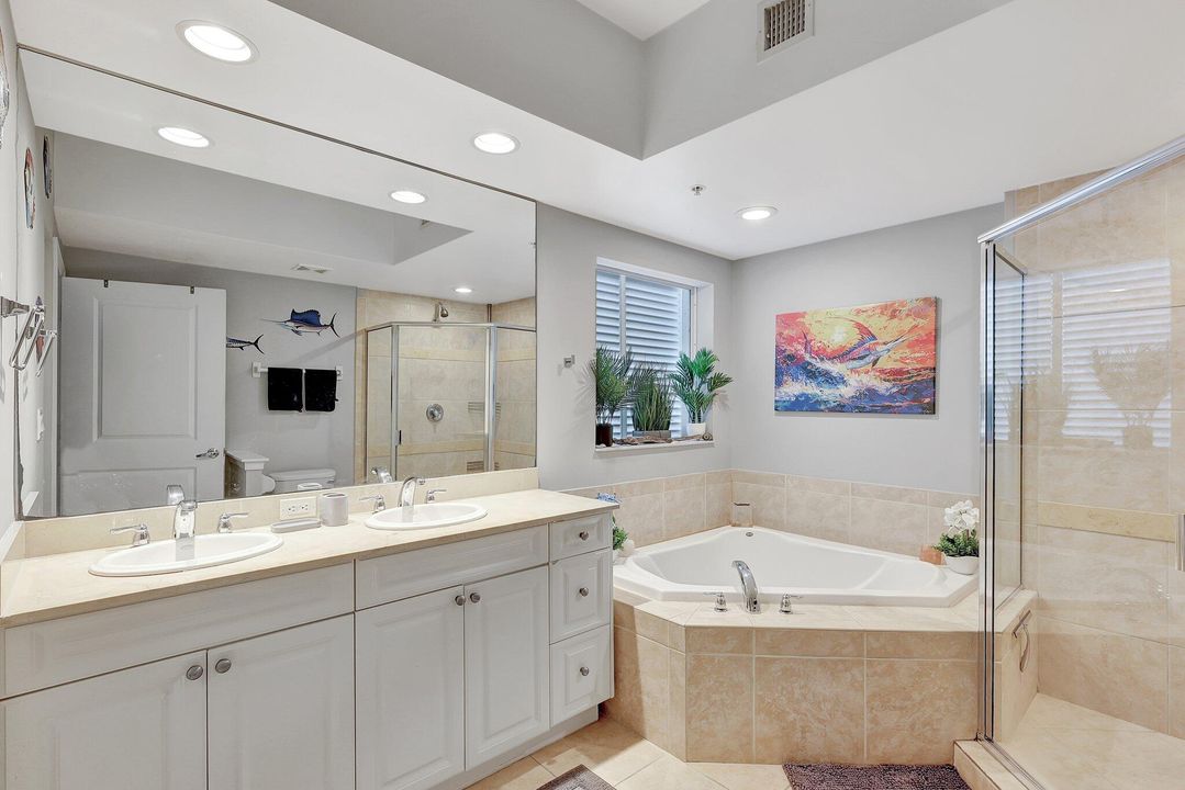 For Rent: $4,750 (2 beds, 2 baths, 1228 Square Feet)