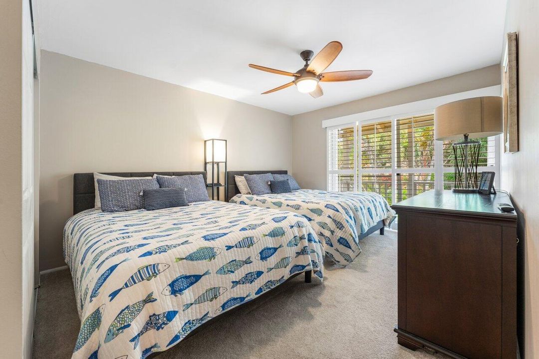 合同活跃: $555,900 (3 贝兹, 2 浴室, 1620 平方英尺)