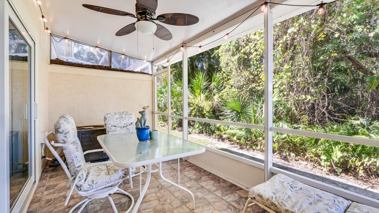 待售: $376,500 (2 贝兹, 2 浴室, 1233 平方英尺)