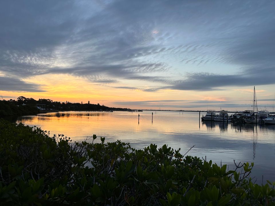 For Rent: $4,750 (2 beds, 2 baths, 1228 Square Feet)