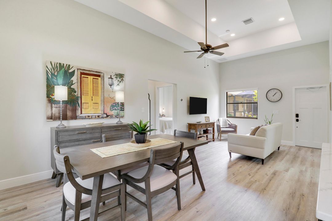 出租: $4,000 (2 贝兹, 1 浴室, 835 平方英尺)